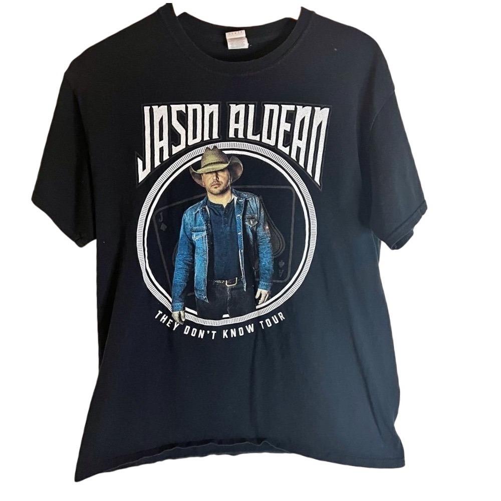 Jason Aldean They Don't Know Tour Tee,‎ Size Large. Great Condition.